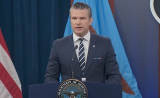 动用B-2轰炸机等超125架飞机 美公布打击伊朗核设施行动细节