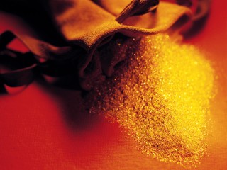 黄金积存和金币投资适合新手吗？