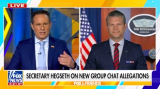 “前防长——现国务卿”？被连叫错两次职务，美防长赫格塞思经历尴尬一幕