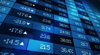 股票成交额的定义是什么？这个定义对股票交易有何影响？