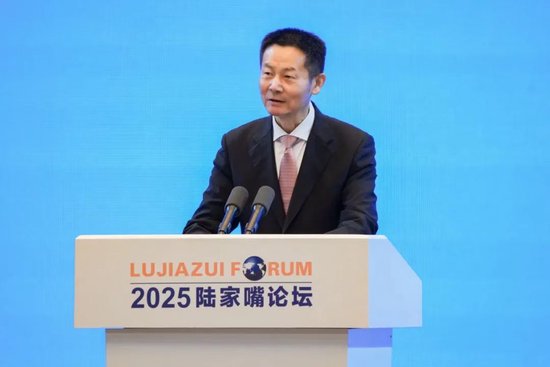 吴清：充分发挥多层次资本市场枢纽功能 推动科技创新和产业创新融合发展  第1张