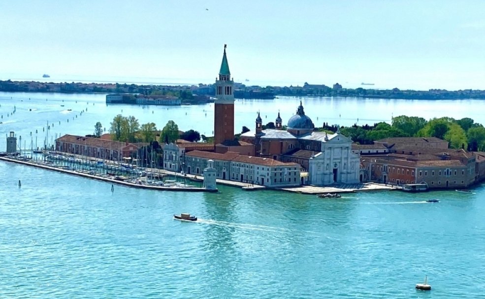 超级富豪贝索斯下周举办二婚典礼 料将直面愤怒的威尼斯人  第3张