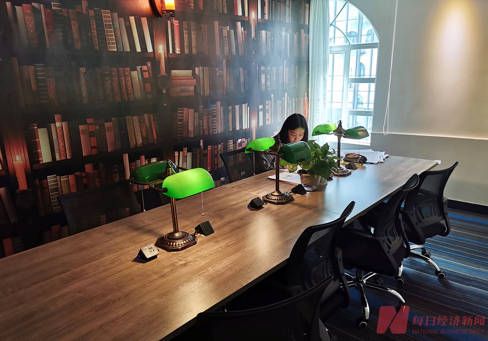 AI“读书”合法，但盗版书不行！美国法院开创性判决，Anthropic、Meta接连胜诉侵权案，合理使用成关键  第4张