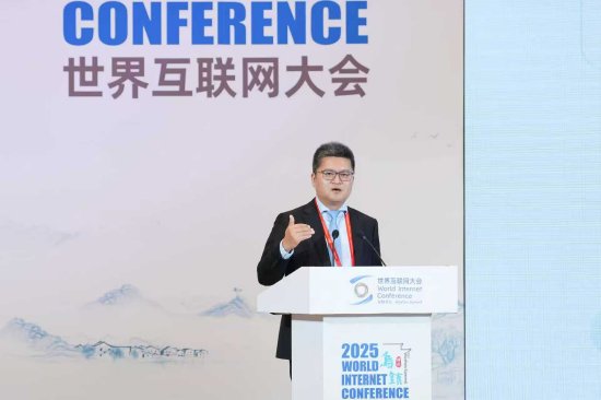 蚂蚁CEO韩歆毅：今年1-9月，支付宝服务的外籍来华用户同比增长77%  第1张