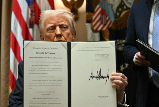 特朗普减刑：诈骗16亿美元的私募高管服刑12天获释  第1张