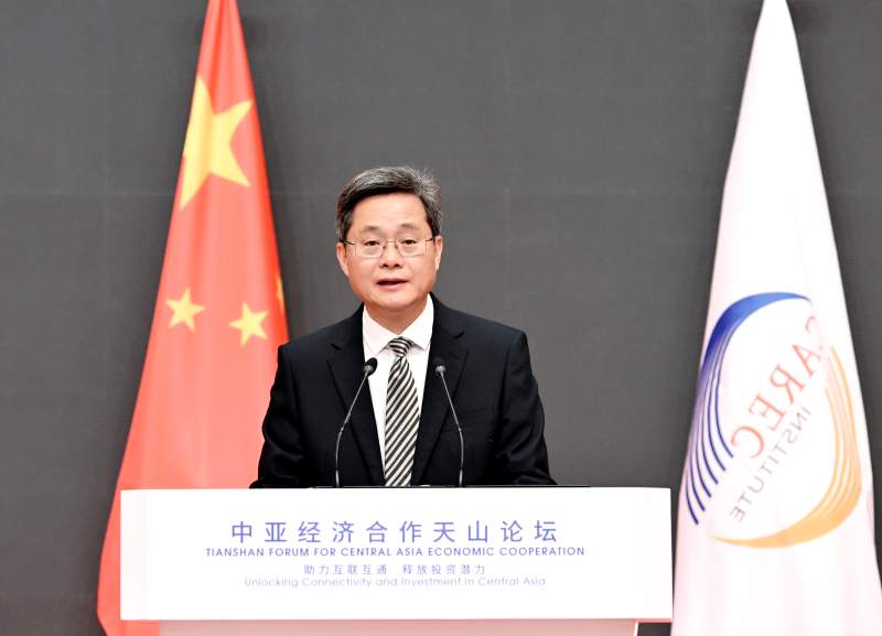 财政部部长蓝佛安出席中亚经济合作天山论坛开幕式并致辞 第1张 财政部部长蓝佛安出席中亚经济合作天山论坛开幕式并致辞 第1张