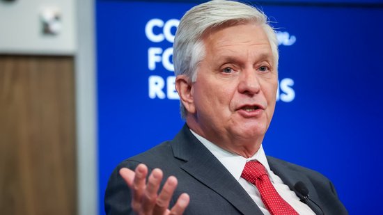 沃勒就美联储主席一职与特朗普会面，面试表现获“好评”  第1张