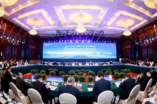 2026商用车产业发展会议在十堰启幕，闭门会议代表共绘“十五五”高质量发展蓝图  第2张