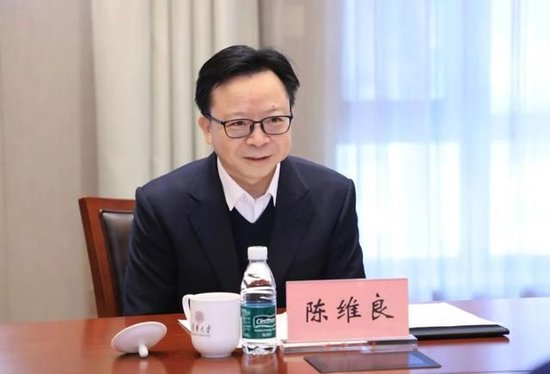 水木湛清华,桃李映晨曦|沐曦股份向清华大学捐赠仪式举行 第2张 水木湛清华,桃李映晨曦|沐曦股份向清华大学捐赠仪式举行 第2张