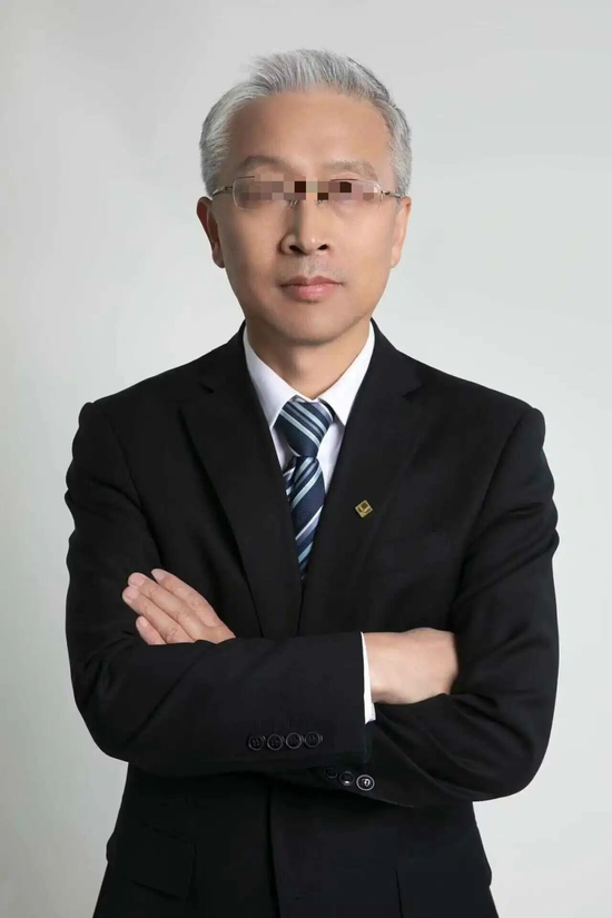 基民血亏超30%,自己投资却赚5000万!泰康基金桂跃强,悄悄在愚人节离职 第3张 基民血亏超30%,自己投资却赚5000万!泰康基金桂跃强,悄悄在愚人节离职 第3张